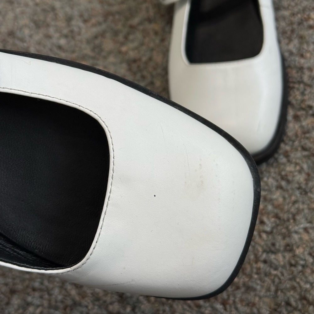 Free People Rumor Mary Janes Classic Shoes White Leather Size 6.5 - Picture 16 of 16